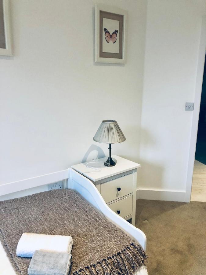 Snapos Luxury Serviced Apartment - Meridian House ベドフォード エクステリア 写真